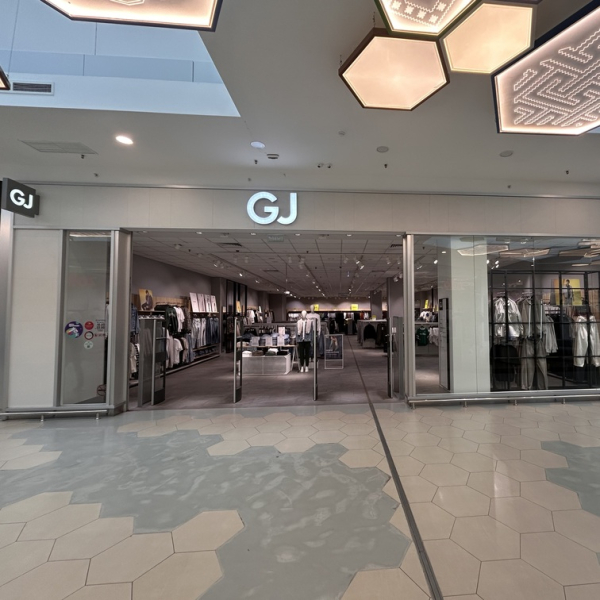 GJ