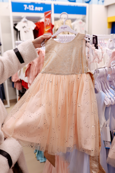 Платья и туфли для маленьких принцесс в «Детском Мире»