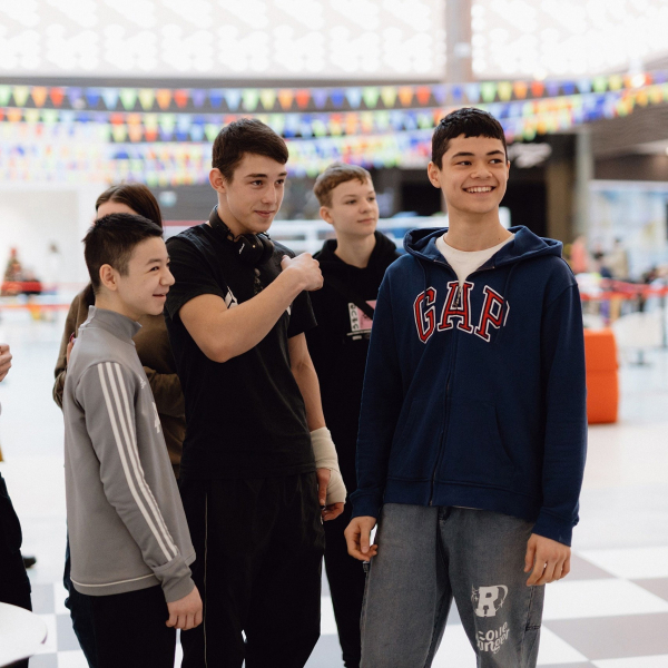 С праздником, дорогие мужчины