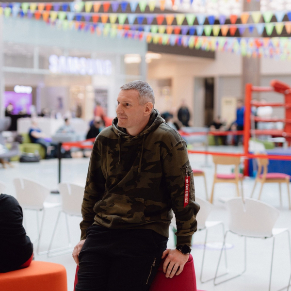 С праздником, дорогие мужчины